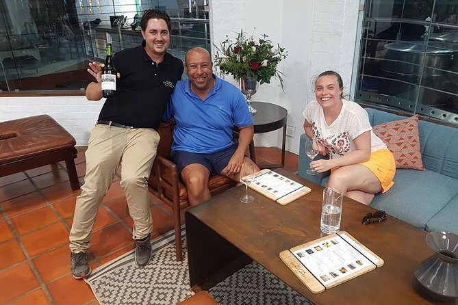 Private Wine Tour with Wine Expert to Stellenbosch-Franschhoek Wine Regions - How the guide shapes the day