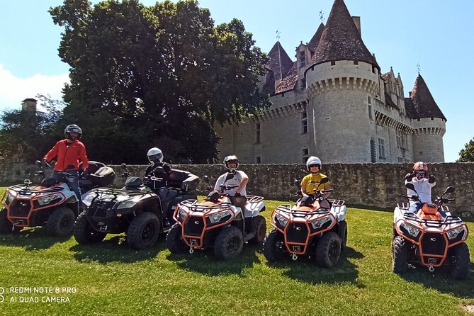 Quad hike 3h30 Vineyards of Dordogne - Starting near Ribagnac, outside Bergerac