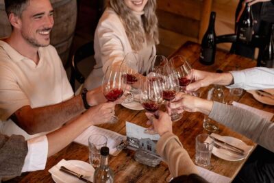 Queenstown Classic Wine Tour: 3 Winery Visits, Cave Tour & Cheese
