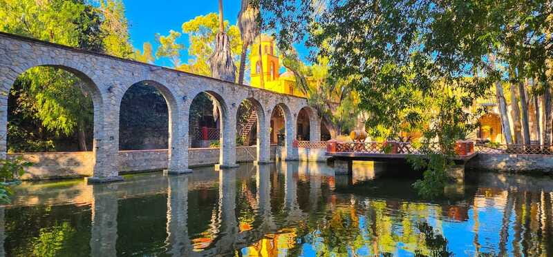 Querétaro: Haciendas, Vineyards, and Magical Towns Day Trip - What the guide can add to the experience