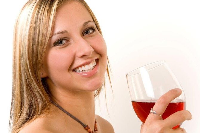 Relaxing Afternoon Wine Tour through Niagara's Wine Country - Who will enjoy this wine tour most?