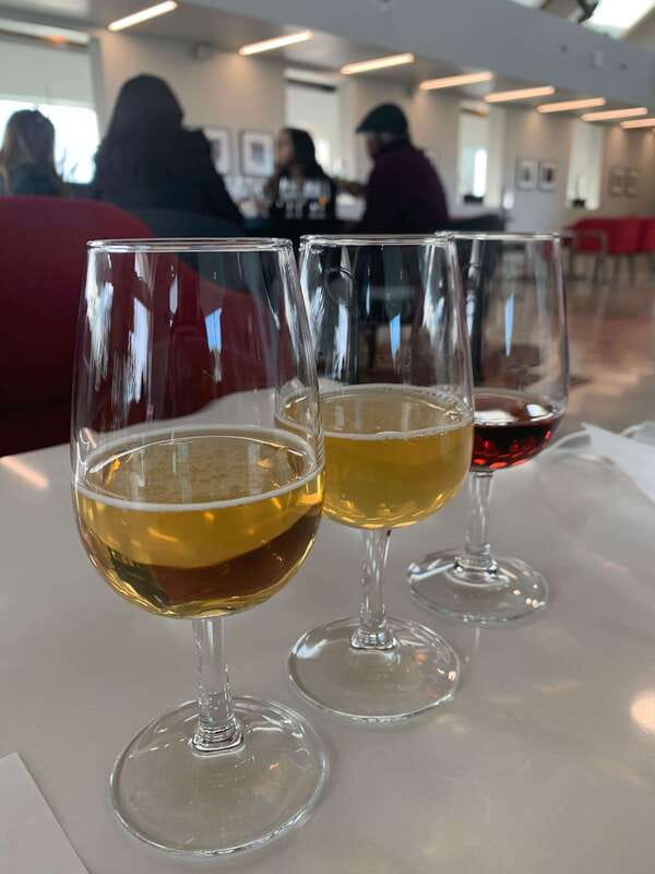 Relaxing Lunch & Wine Tour through Niagara's Wine Country - Starting the day in Niagara-on-the-Lake