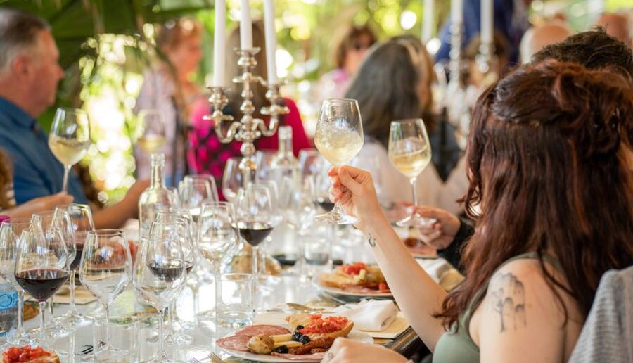 Rome: Private Tour to San Gimignano, Siena & Winery Visit - Key things to know before booking