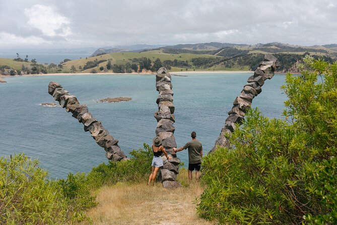 Rotoroa Island and Man O' War Vineyard Combo from Auckland - Rotoroa Island: two hours of tracks and coast
