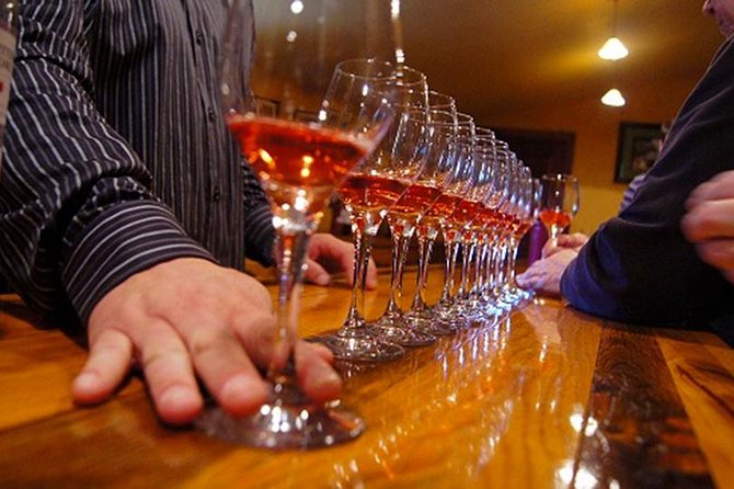San Francisco: Armstrong Redwoods and Wine Tour with Tastings - The lunch question and a full day on the road