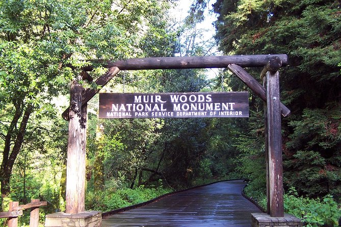 San Francisco: Armstrong Redwoods and Wine Tour with Tastings - Guides, group size, and the feel of the ride