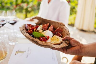 San Gimignano: Tuscan Vineyard Lunch with Wine Tasting
