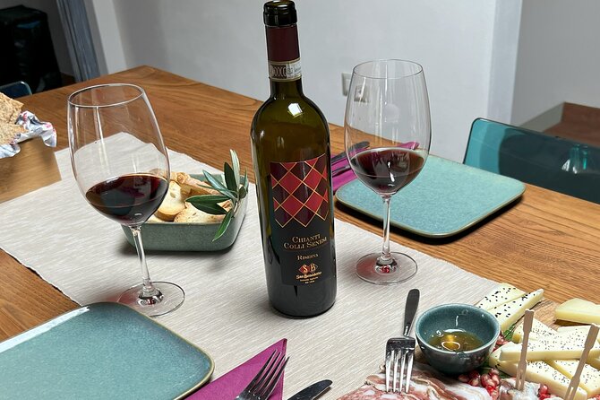 San Gimignano: Vineyard and Cellar Tour with Wine Tasting - Vinsanto, cantuccini, and the sweeter finish