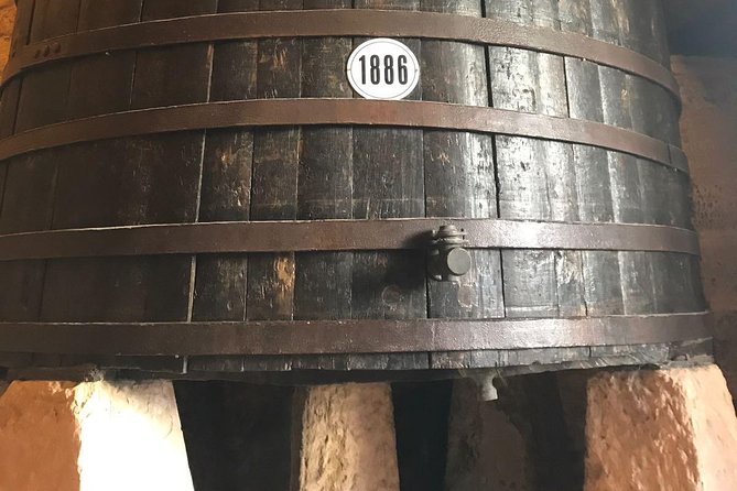 San Juan de Gaztelugatxe with Winery Visit and Lunch (From Bilbao) - What to know before you reserve