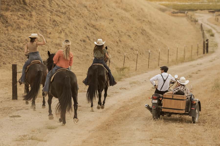 San Luis Obispo: Vineyard Rides Wine Adventure - Forty-five minutes among the vines