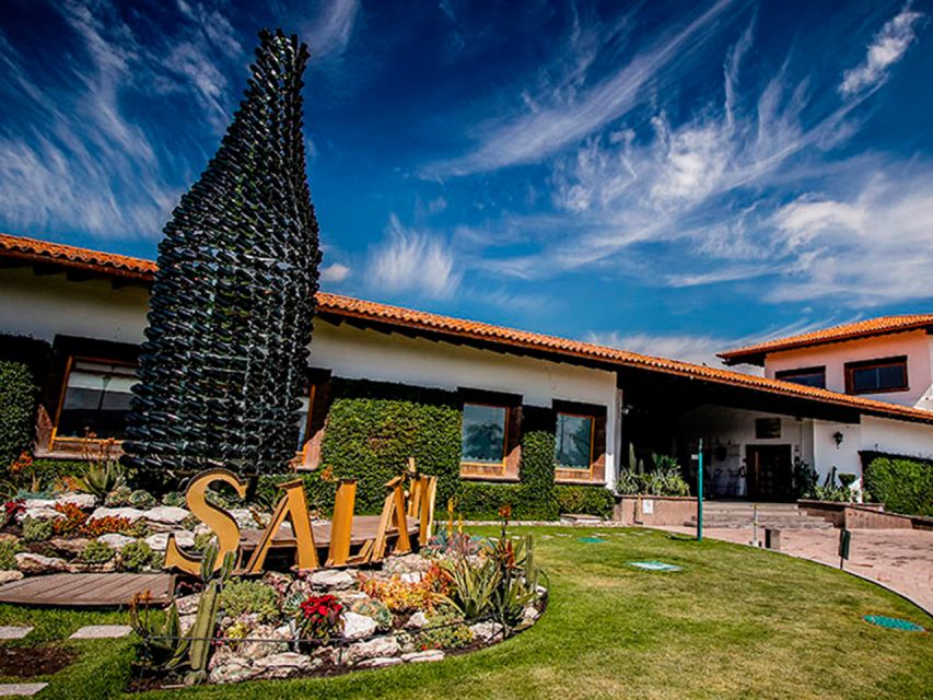 Santiago de Querétaro: Pueblos Mágicos Cheese and Wine Route - What guides add to the day