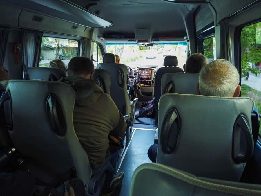 Santiago: Inca Lagoon Tour with Local Vineyard and Tasting - Guides, drivers, and the small-group advantage