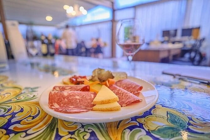 Semi-Private Chianti Wine Tour with Dinner in Tuscany Vineyard - Dinner among the vines
