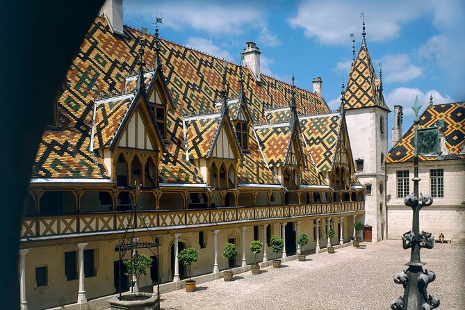 Small-Group Full-Day Tour of Côte de Nuits, Côte de Beaune Vineyards and Beaune Historical District - What the tastings really include
