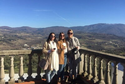 Small Group Wine Tasting in Tuscany with Vineyard Visit