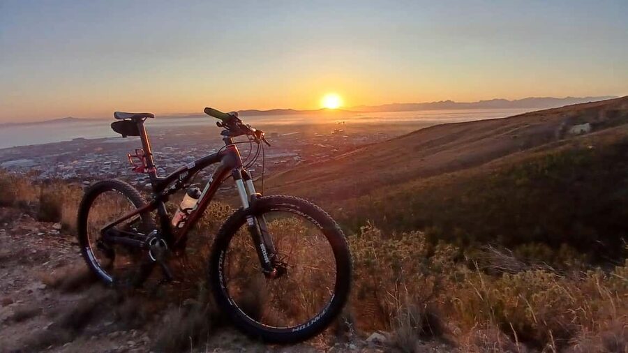 Table Mountain: Mountain Biking to Constantia Wine Estate - The Guide Can Shape the Morning