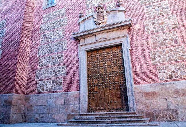 Toledo Tour & Vineyard Walk with Wine Tasting from Madrid - The 18th-century winery near Bargas