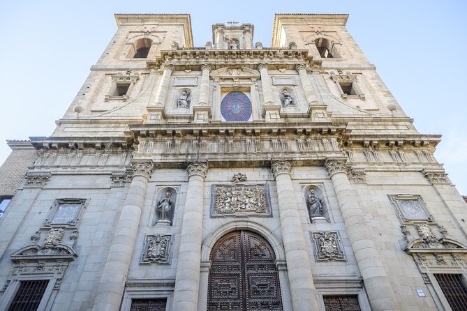 Toledo Tour & Vineyard Walk with Wine Tasting from Madrid - Summer heat and transport concerns