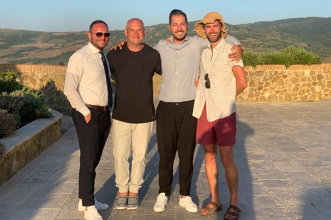 Tour from Napoli to pompei/ercolano: Luxury Tour, Secret Vineyard - What the day feels like in practice