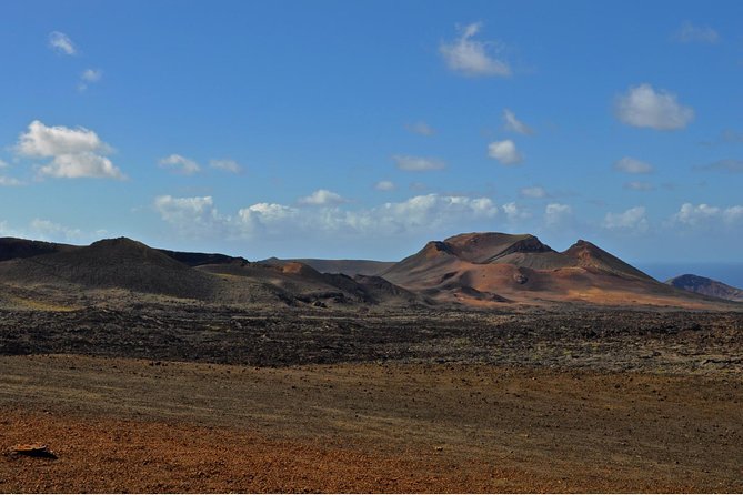 Tour Lanzarote South with Winery Visit - Feeling the Atlantic at Los Hervideros