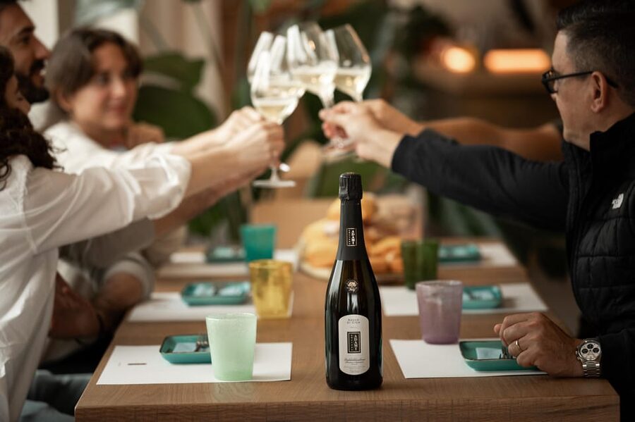 Valdobbiadene: Prosecco tasting with winery & vineyard tour - Visiting the Adami winemaking cellar