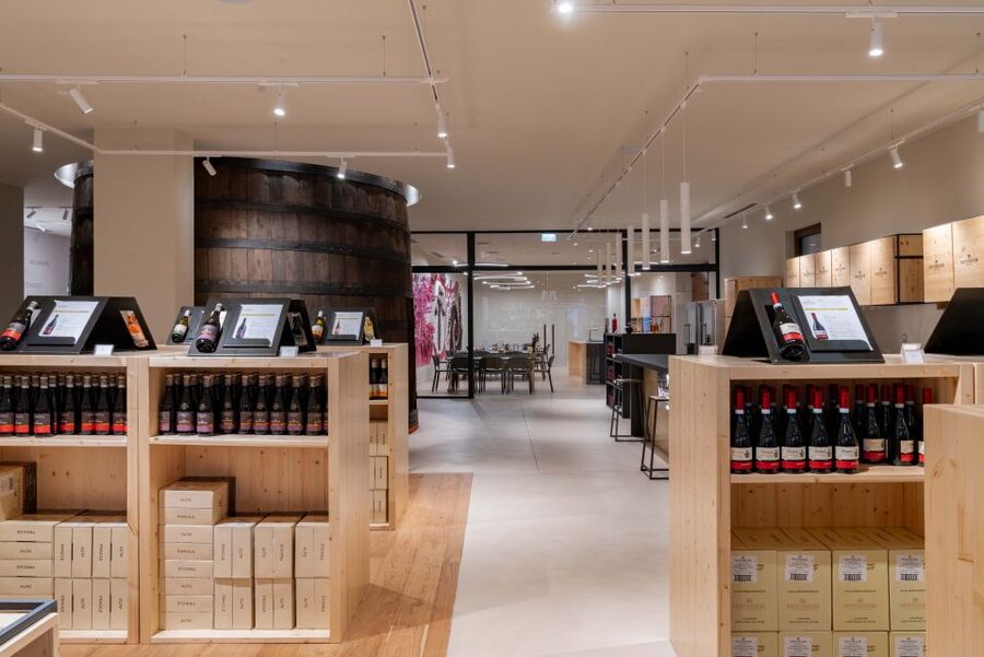 Verona: Montresor Winery Visit with Wine Tasting and Snacks - Key points to know before you go
