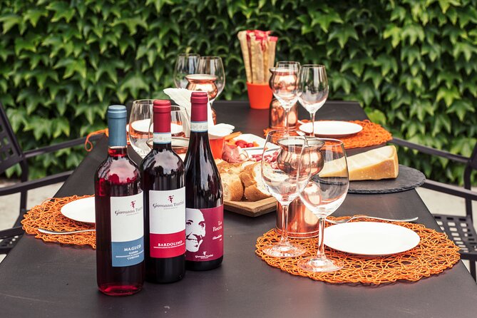 Vineyard tour and tasting of 6 Garda Wines with Giovanna Tantini - Six wines, from crisp Custoza to serious Greta