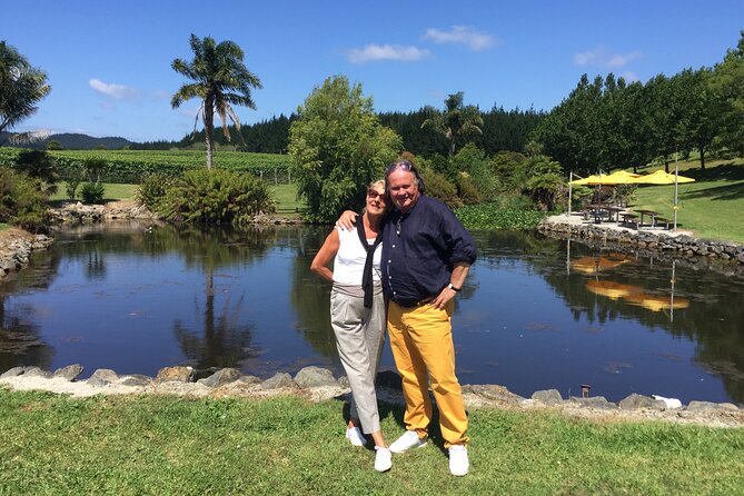 Vineyards Honey and Black Sand Beaches from Auckland - Muriwai Beach and the West Coast finish