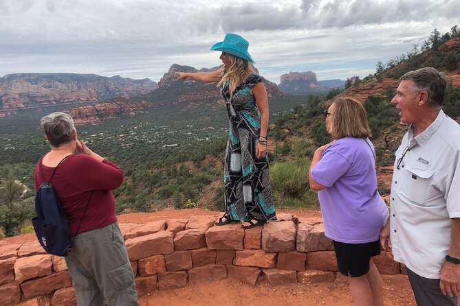 Vortex to Vineyards by ABC wildlife host Rachel Reenstra - The Sedona Airport Overlook and vortex reading