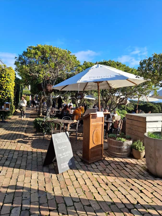 Waiheke Island: Sip and Savor 3 Vineyards Tour with Lunch - Why this Waiheke wine tour works so well