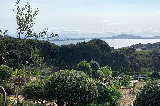 Waiheke Island Vineyards and Bush Walk - The vineyard stop: Mudbrick or Cable Bay