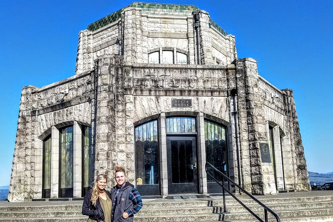 Waterfalls & Wine Tour-Multnomah Falls,Vineyards,Hood River Combo - Guides, vehicle, and group size