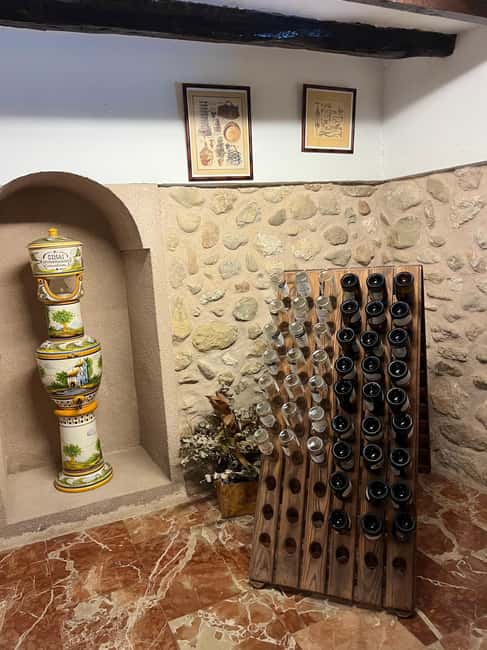 Wine Route with 3 Tastings & Castillo La Mola: Small Group - Who should book this experience?
